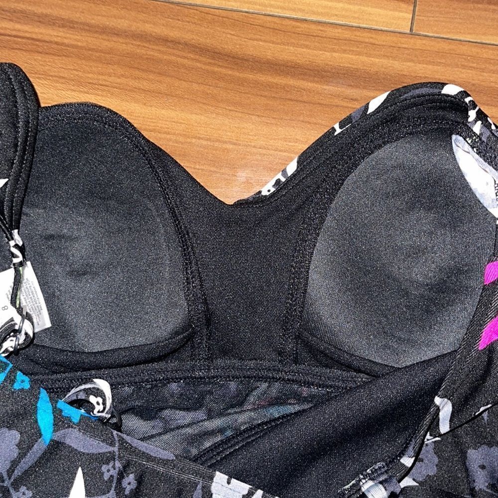A fabulous NWT calypso cove swimsuit - Picture 5 of 6